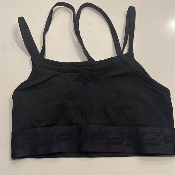 Sports bra bundle (7) - Picture 3 of 15